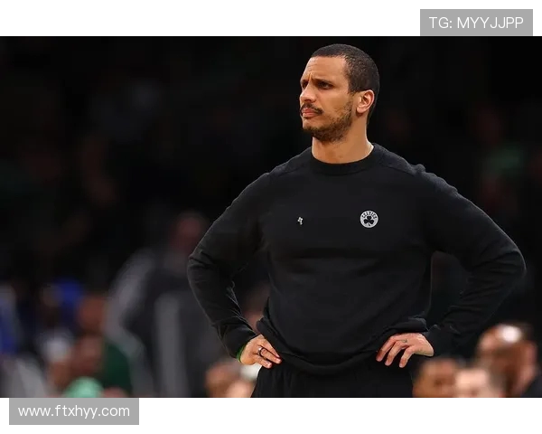 塞尔维亚教练点评绿军马祖拉：敢于批评核心却懂得把握分寸